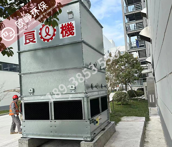 闭式冷却塔